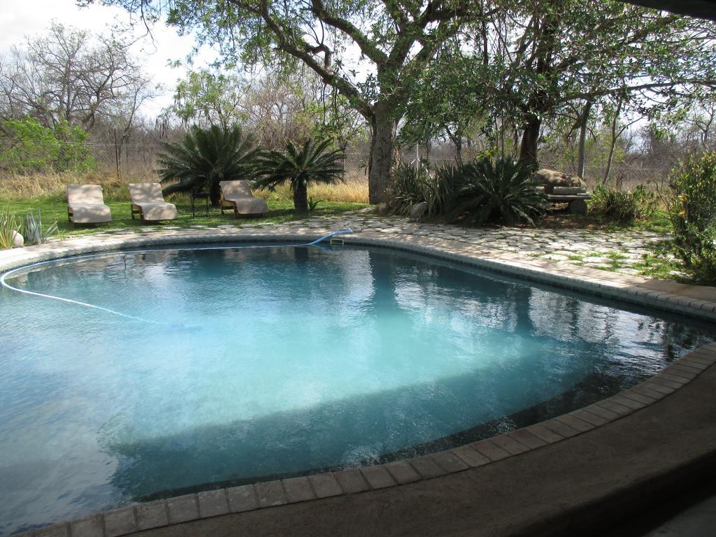 Tingala Lodge - Bed In The Bush Phalaborwa Exterior foto